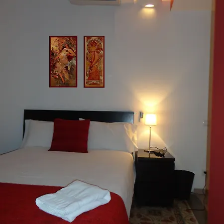 Brustar Gotic-centric 2* برشلونة