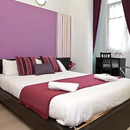 بيت ضيافة Brustar Gotic-centric 2*