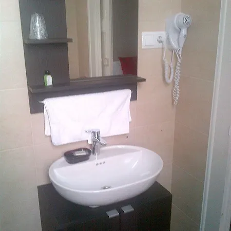 Guest house Brustar Gotic-centric 2*