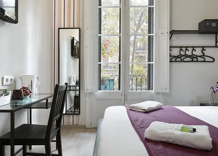 Гостевой дом Brustar Gotic-centric 2*