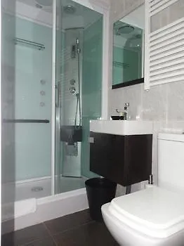 Brustar Gotic-centric Guest house 2*