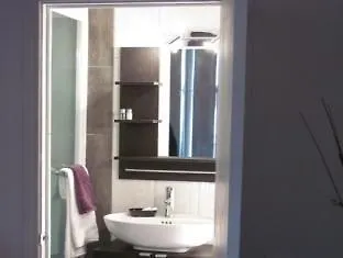 Brustar Gotic-centric Guest house 2*